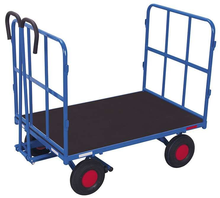 Remorque manuelle avec 2 ridelles