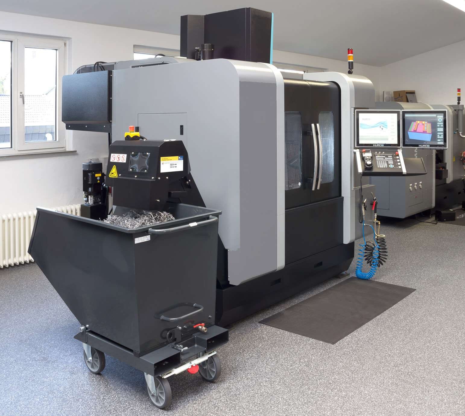 Benne basculante chariot en gris