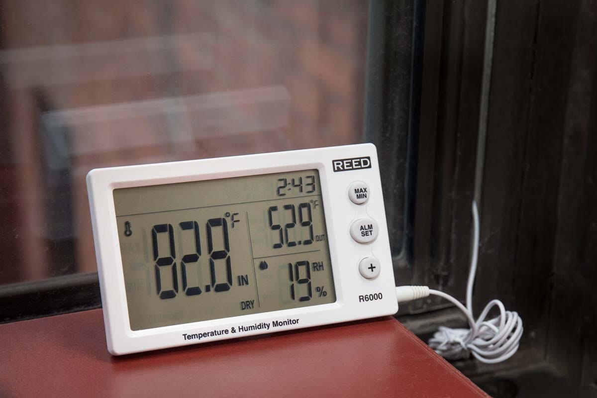 REED R6000 Indicateur de température et d'humidité